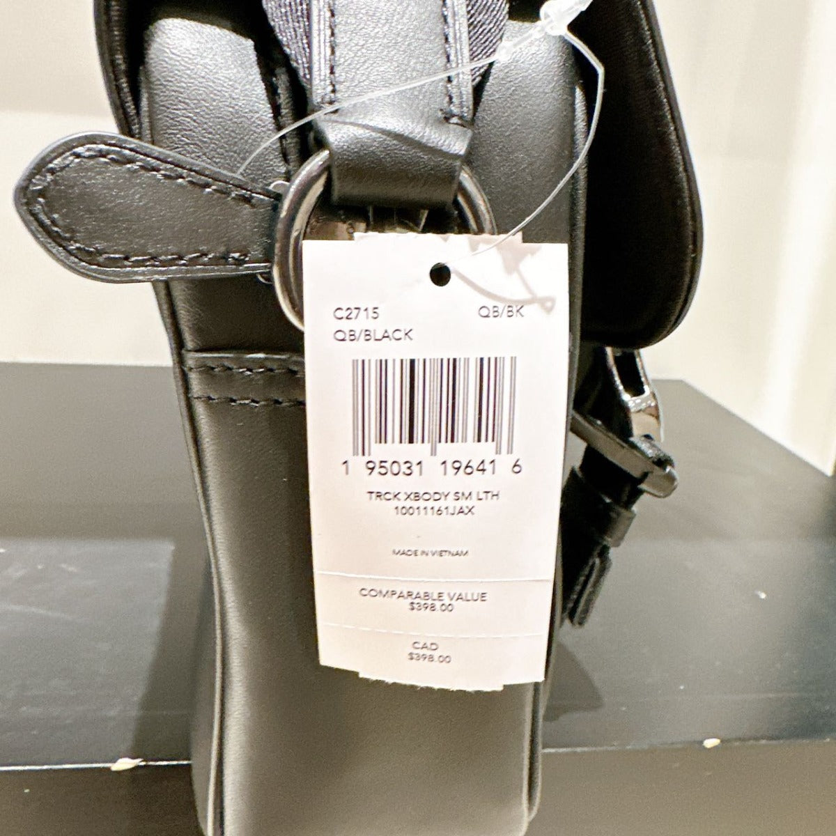 Coach C2715 Track Leather Crossbody men In Black Coach C2715 Track Leather Crossbody men In Black
